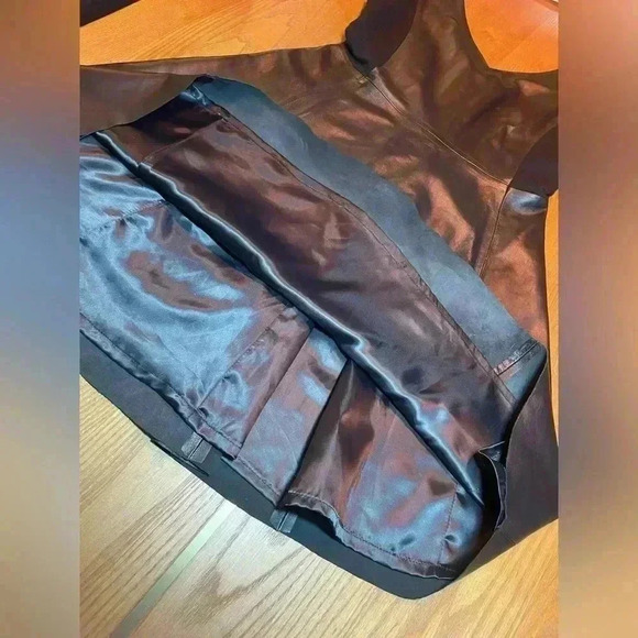 Lou Andrea Black Leather Dress V Neck Fit & Flare Short Mini Soft Lamb 40 M 8 - Picture 12 of 15